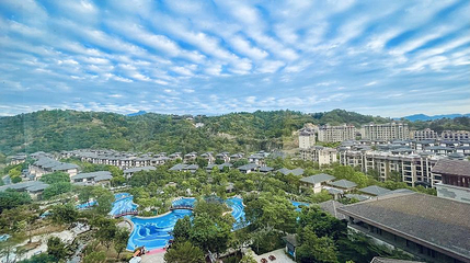 鹿湖温泉度假村第 1 张图片