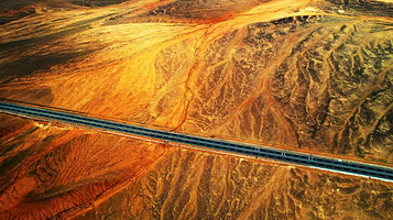 古尔班通古特沙漠