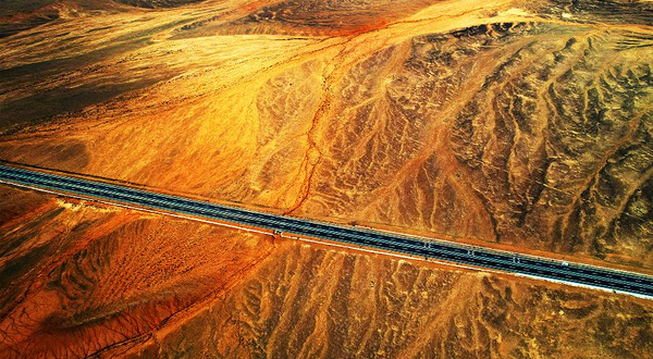 古尔班通古特沙漠