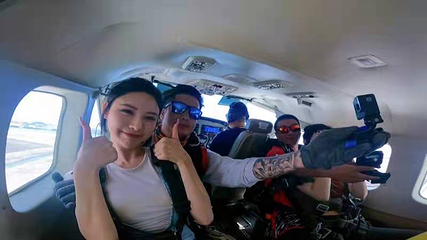 乐东莺歌海跳伞基地第 35 张图片
