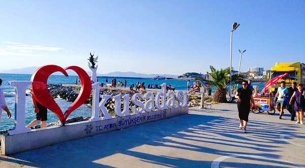 埃尔·海克利雕像