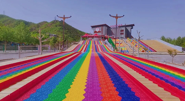 抱犊寨乐动梦幻园