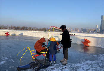 哈尔滨外滩雪人码头第 20 张图片
