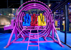 地心引力减压娱乐蹦床团建中心