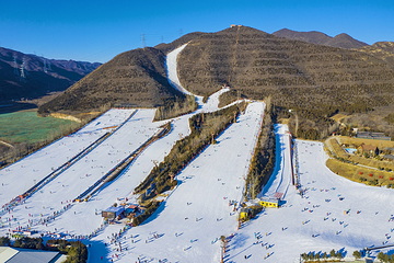 北京军都山滑雪场第 11 张图片