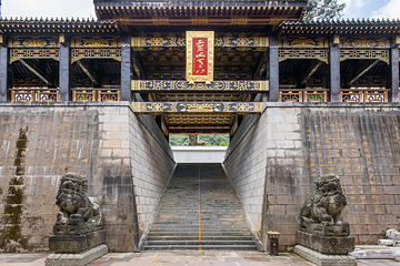 灵山寺第 10 张图片