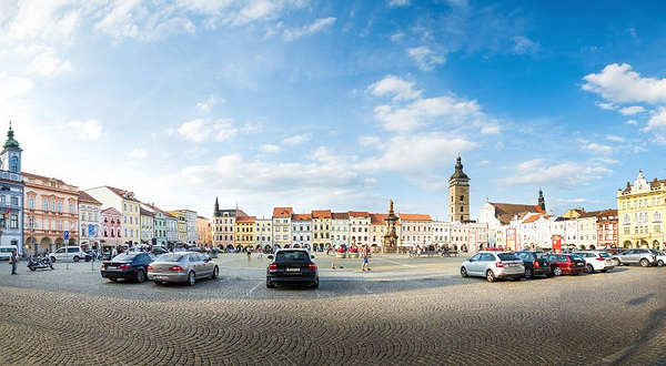 斯沃诺斯基广场