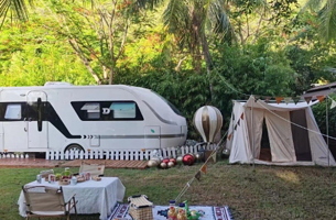 十三村1号半山半岛房车露营地