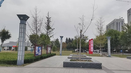 惬山湖公园第 1 张图片