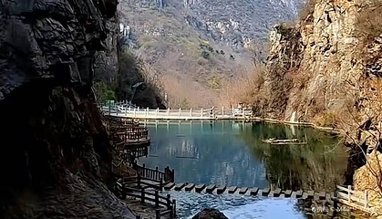 灵泉峡第 1 张图片