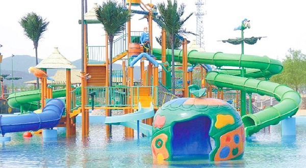 在水一方水上乐园