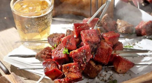 正黄旗海鲜烧烤大排档(延安路总店)