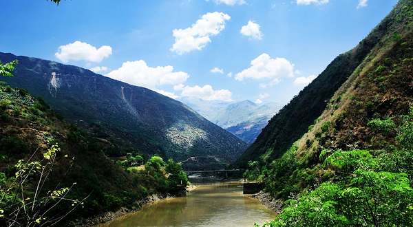 腊勐镇红松段惠通桥遗址