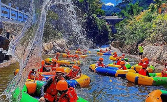 葫芦套激情漂流