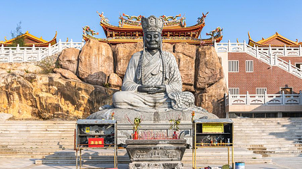 香山岩寺第 1 张图片