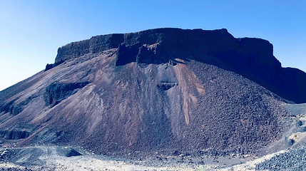 谷力脑包火山地质遗迹保护区第 1 张图片