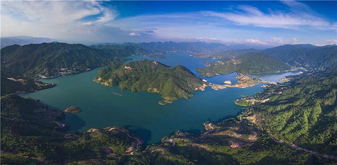 潭岭天湖第 1 张图片