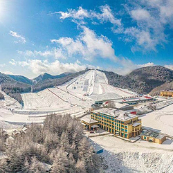 神农架国际滑雪场