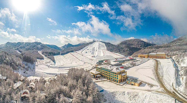 神农架国际滑雪场