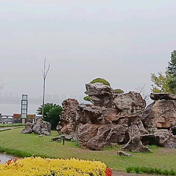 黄石二桥江滩公园