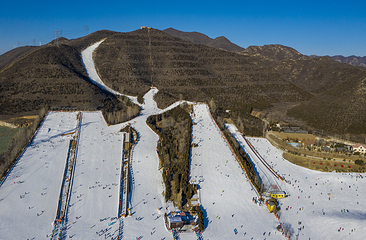 北京军都山滑雪场第 18 张图片
