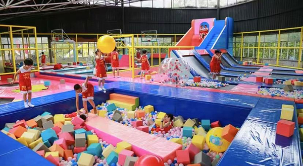 湖山四季儿童乐园