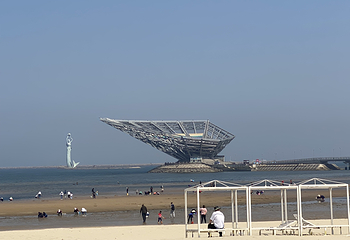 山海广场第 14 张图片