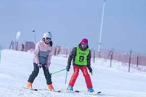 聊城南湖公园滑雪场
