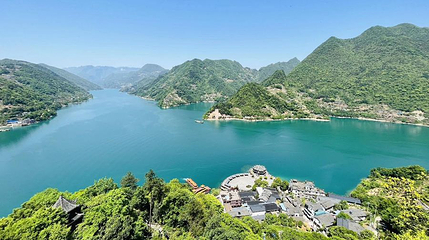 三河大峡谷第 1 张图片