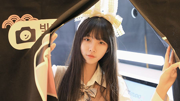 人生四相（日月光店）