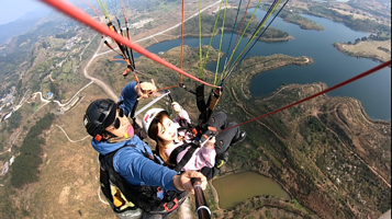 重庆金竹滑翔飞行训练营地