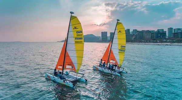 保利金町湾帆船中心