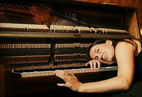 英国伦敦 · Hetta Falzon 演唱会