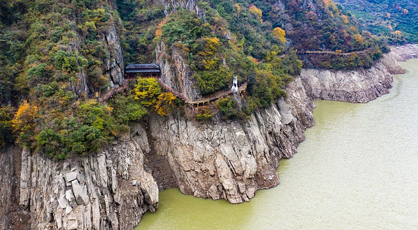 汉中石门栈道风景区