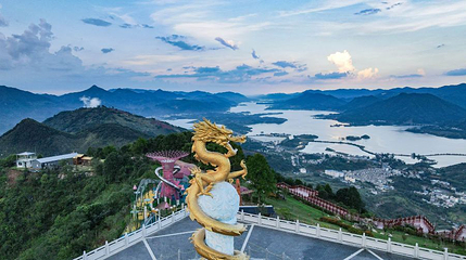 云上龙隐山旅游度假区第 1 张图片