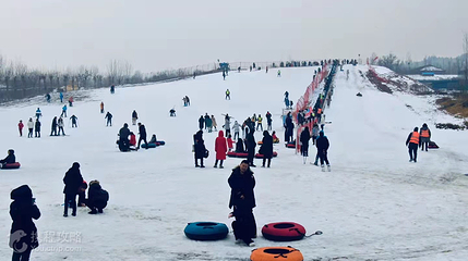 玉黛湖滑雪场第 4 张图片