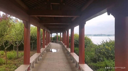 仙月湖风景区第 1 张图片
