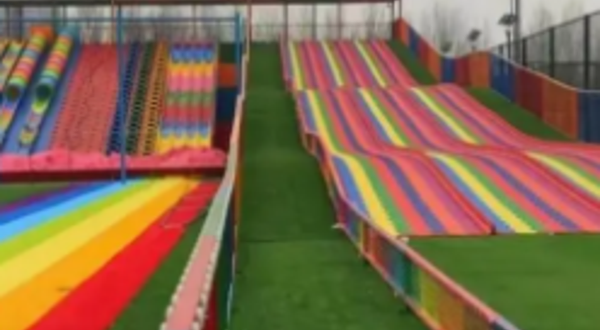 云龙欢乐谷亲子乐园