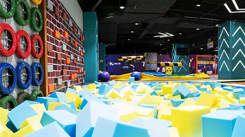 反弹蹦床公园(柳州柳南万达广场店)