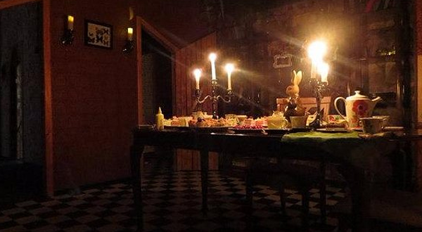 Квест Alice. the mad room