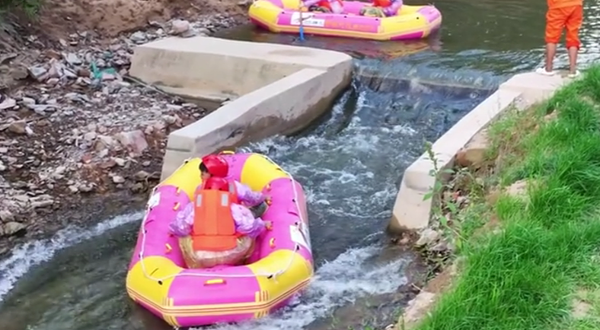 野林拖拉瀑布漂流