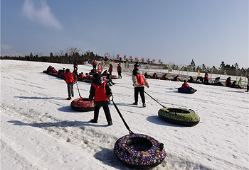 茱萸山滑雪场第 12 张图片