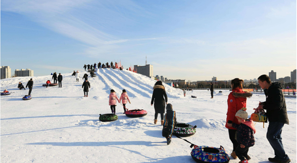 内蒙古赛马场仟胜冰雪体育园
