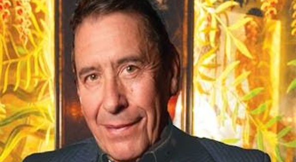 英国约克 · Jools Holland 和他的Rhythm & Blues Orchestra乐团 演唱会