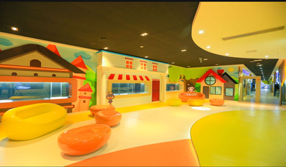 周黑鸭(湖北工厂体验店)第 5 张图片