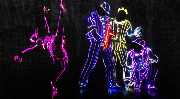 纽约百老汇《点亮》