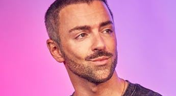 英国曼彻斯特 · Matteo Lane 喜剧秀