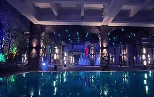 新海都半山温泉城