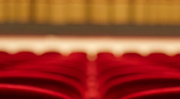 上海 · 音乐剧《查理与巧克力工厂》