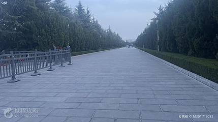 习仲勋陵园第 2 张图片